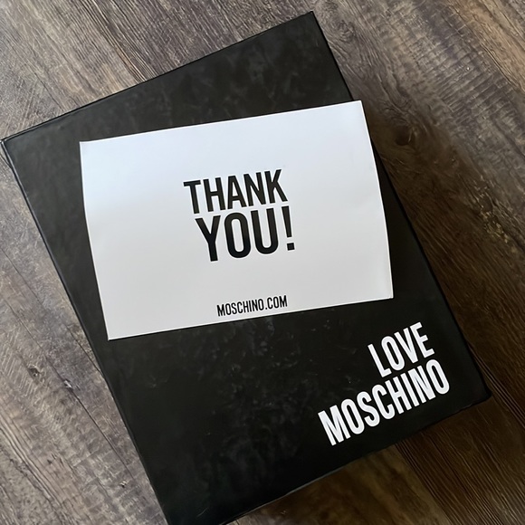 Love Moschino Sneakers - Picture 7 of 7